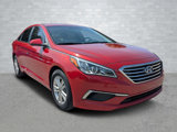 Used 2017 Hyundai Sonata SE w/ Cargo Package image 2