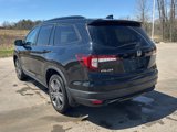 Used 2022 Honda Pilot Sport image 3