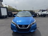 Used 2022 Nissan Versa SV image 2