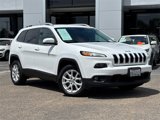 Used 2018 Jeep Cherokee Latitude image 2