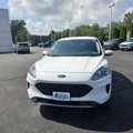 Used 2020 Ford Escape SE image 3