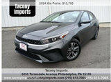 Used 2024 Kia Forte LXS image 2
