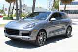 Used 2018 Porsche Cayenne Turbo image 3