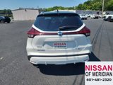 Used 2021 Nissan Kicks SV image 4