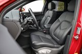 Used 2024 Porsche Macan image 5