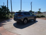 Used 2022 Nissan Rogue SV w/ SV Premium Package image 2