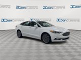 Used 2017 Ford Fusion SE image 2
