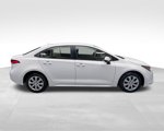 Used 2022 Toyota Corolla LE image 4