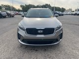 Used 2019 Kia Sorento LX w/ LX Convenience Package image 2