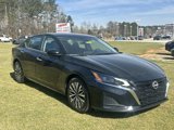 Used 2023 Nissan Altima 2.5 SV image 3