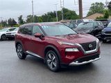 Used 2022 Nissan Rogue Platinum w/ Head-Up Display Package image 3