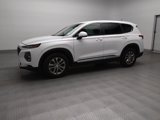 Used 2019 Hyundai Santa Fe SE image 2