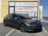 Used 2022 Tesla Model 3 Standard Range image 2