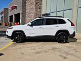 Used 2018 Jeep Cherokee Latitude w/ Altitude Package image 2