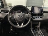 Used 2022 Toyota Corolla Cross LE w/ Moonroof Package image 5