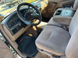 Used 1995 Ford F250 XLT image 3