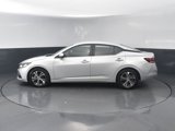 Used 2023 Nissan Sentra SV image 3