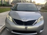 Used 2012 Toyota Sienna LE image 2