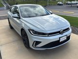 New 2025 Volkswagen Jetta SE image 3