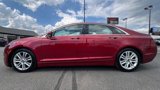 Used 2014 Lincoln MKZ image 3