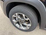 Used 2024 Chevrolet Trax LT w/ Sunroof Package image 3