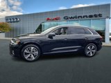 Used 2024 Audi Q8 e-tron Premium Plus w/ Premium Plus Package image 2