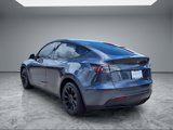 Used 2022 Tesla Model Y Long Range image 2