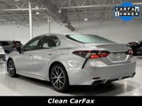 Used 2023 Toyota Camry SE image 2
