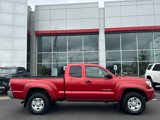 Used 2012 Toyota Tacoma 4x4 Access Cab V6 image 2