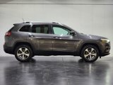 Used 2019 Jeep Cherokee Limited image 3