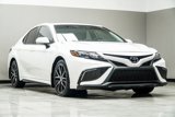 Used 2022 Toyota Camry SE image 5