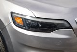 Used 2019 Jeep Cherokee Latitude w/ Popular Appearance Group image 2