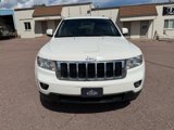 Used 2011 Jeep Grand Cherokee Laredo image 2