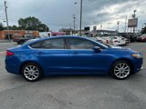 Used 2017 Ford Fusion SE image 4