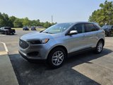 Used 2024 Ford Edge SEL image 3
