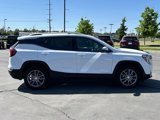 Used 2023 GMC Terrain SLT image 6