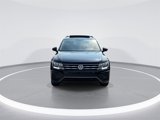 Used 2018 Volkswagen Tiguan SE w/ Panoramic Sunroof Package image 3