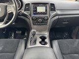 Used 2018 Jeep Grand Cherokee Altitude image 2
