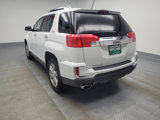 Used 2017 GMC Terrain SLT image 5