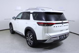 Used 2024 Nissan Pathfinder Platinum image 5