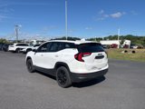 Used 2022 GMC Terrain SLE w/ Driver Convenience Package image 5