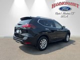 Used 2019 Nissan Rogue SV image 3