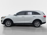 Used 2018 Kia Sorento LX image 2