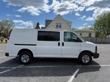 Used 2015 GMC Savana 3500 image 2