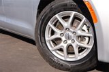 Used 2022 Chrysler Voyager LX image 3