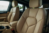 Certified 2024 Porsche Macan image 5