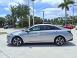 Used 2023 Hyundai Elantra SEL w/ Convenience Package image 2