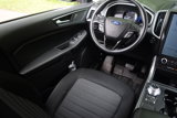 Certified 2021 Ford Edge SE image 2
