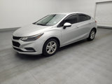 Used 2018 Chevrolet Cruze LT image 2