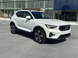 New 2025 Volvo XC40 B5 Core w/ Climate Package image 4